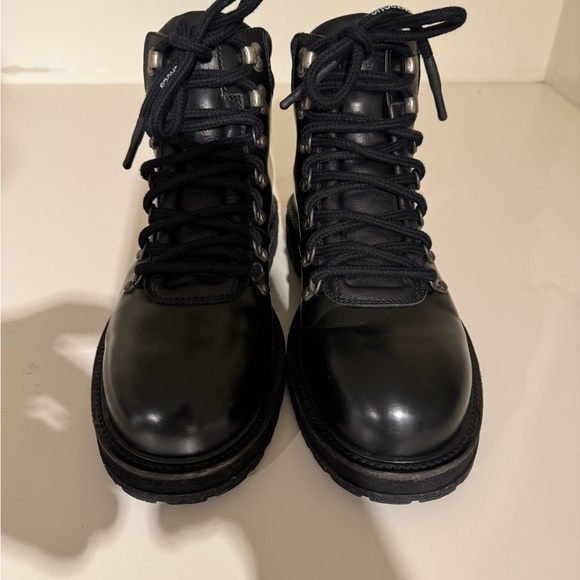 OFF-WHITE Arrow Appliqué Hiking Boot - Picture 7 of 15